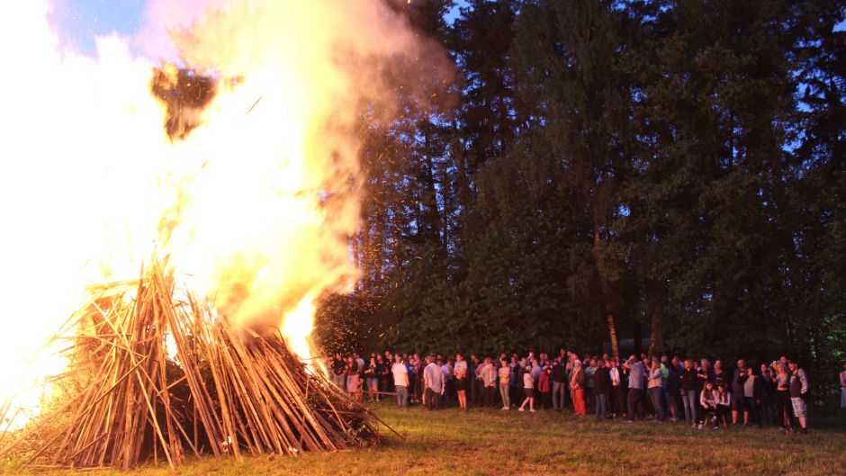 FFW lud zum Johannisfeuer